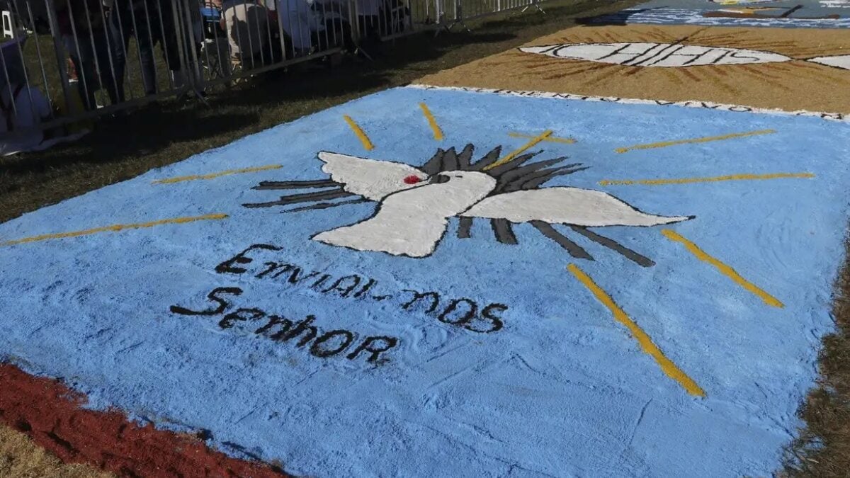 Celebrado em todo país, o dia representa aos católicos a importância da Eucaristia (foto: Valter Campanato/Agência Brasil)