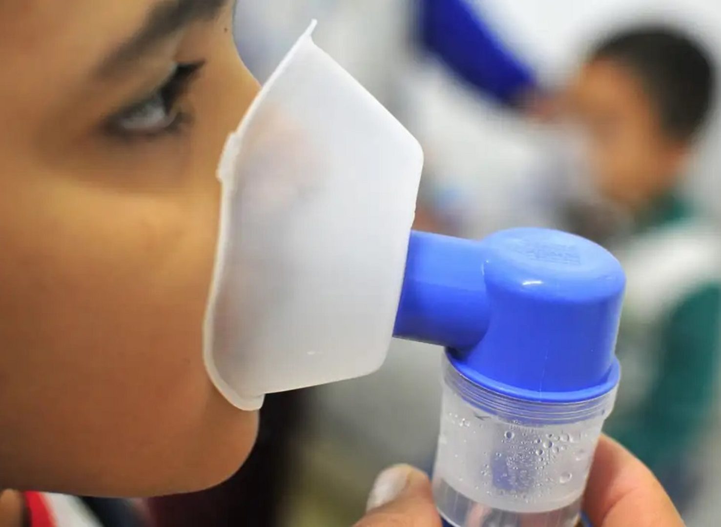 Com hospitais lotados e alta de casos de síndrome respiratória, Porto Alegre deve entrar em situação
